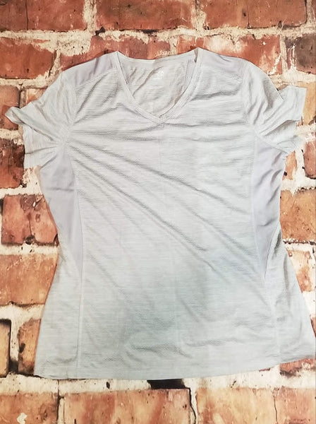 Performance Gray Semi Fitted short sleeve vneck
